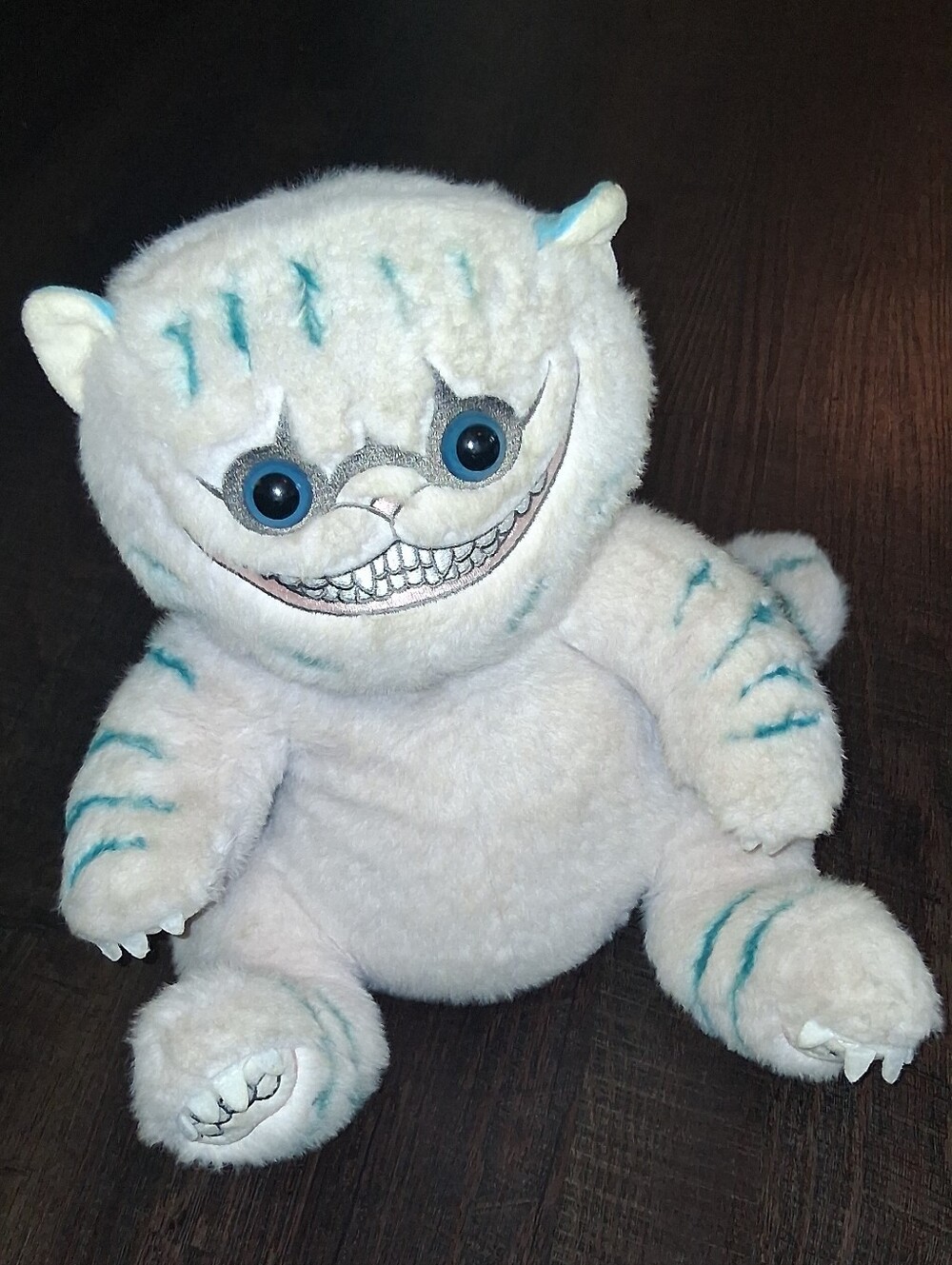 Rare One Of A Kind Representation of the Cheshire Cat from Alice in Wonderland